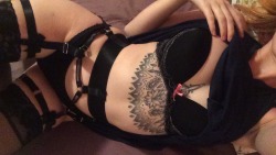 etherealseawitch:  incredible garter belt from @creepyyeha