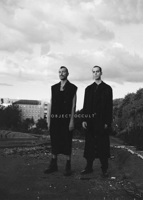 Object Occult[Dark Day] Lensed by (the) @vvdvcrw