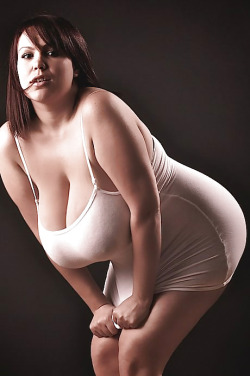 bbw-lovepower:  Updated daily: http://bbw-lovepower.tumblr.com