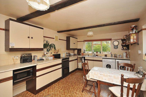 £595,000. 4 br. Knutsford, Cheshire.