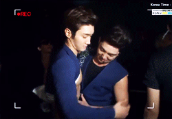 aznboizaresex:  Siwon 