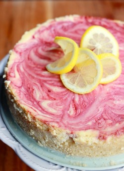 chocolatefoood:  fattributes:  Lemon Cheesecake