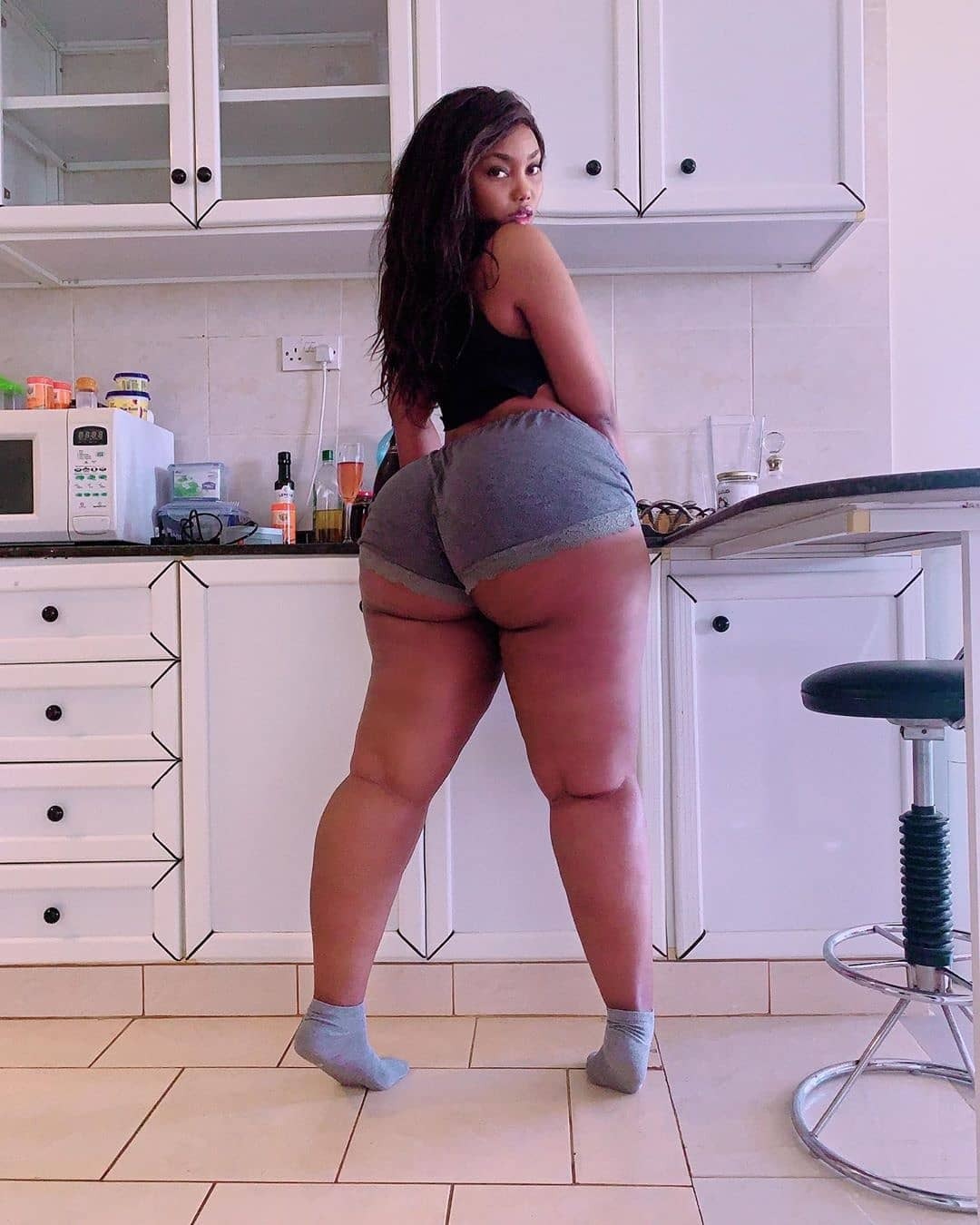 turntup69:thewaysheshouldbe:Reblog if you are addicted to thick babesThick to death!!!
