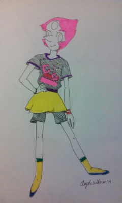 ragingrexasaurus:  90’s clothes pearl