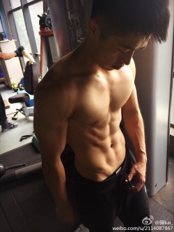 vernonlqchan:  Chinese cutie hunk Chen Kai~good