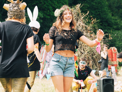 In The Woods Festival, Jess Maddock Photographyhttp://gather.ly/articles/in-the-woods