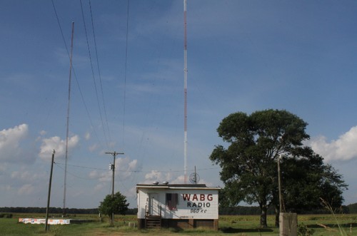 Dispatch from the delta #5. Rural radio.