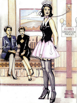 feminization:A well trained sissy is always a nice present! :-)