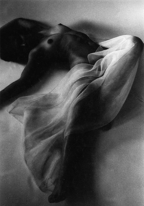fragrantblossoms:  Gunars Binde, Nude, 1986.                        