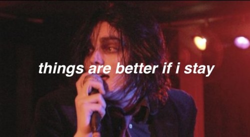jishwaatthedisco:gerard way // helena aesthetic ⚰