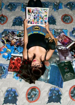 nerdowyradar:  NERD girl!
