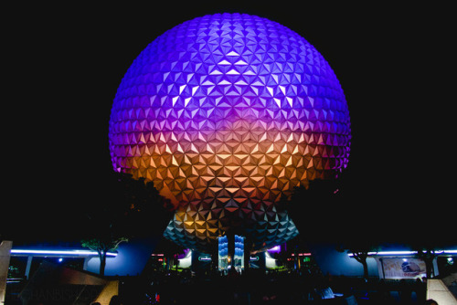 spaceship earth