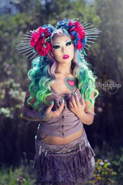 alternativepurple:  Model: Amelia Nightmare  Photographer: Yellow Bubbles Photography Headdress/Styling: Spoiled Cherry- creations by Amber- CherryBomb  Wardrobe: MISS BE Makeup: Sugarpill Cosmetics