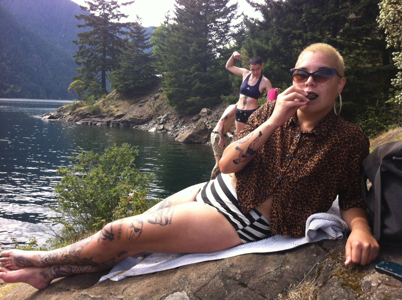 cuntbarf:  julaya:  Corey took a funny photo of me enjoying summer @ Lake Cushman