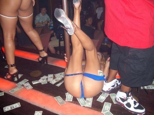 Sex Drunk,Party and Money  pictures