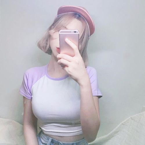 natusexy: 아찔한 애인만들러 가자 [ 클릭 ] 순진하게 생긴 음탕한년 꼬실려면 주저 없이 클릭해라ㅋㅋㅋㅋ 요즘 스무살 애들 색기가 가득해서 여자애들 졸라게 많음 ㅋㅋ 지금 