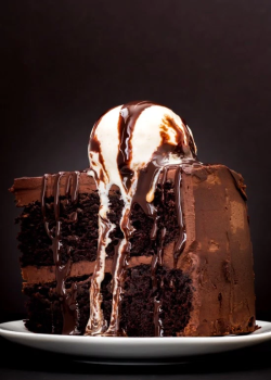 lustingfood:  CHOCOLATE STOUT CAKE 