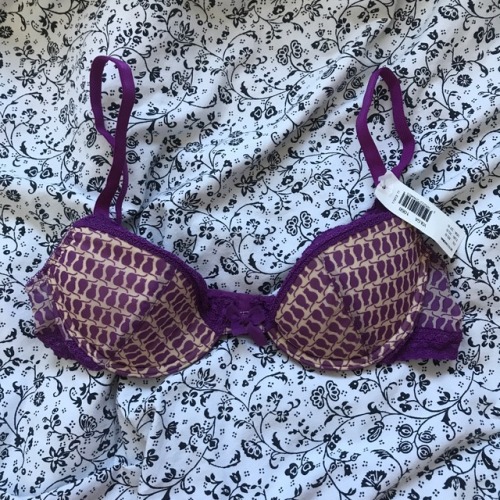 Lingerie Sale : B-Cups / All brand new / DM if interested / Payment by Paypal :1/ Olga by Princesse 