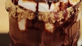 fatfatties:    S'MORE HOT CHOCOLATE  