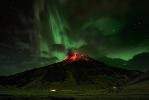 nubbsgalore: photos by david martín castán of the aurora borealis in iceland