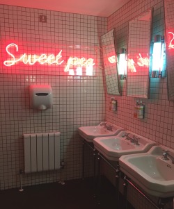 businesshag:  this is by far the best bathroom