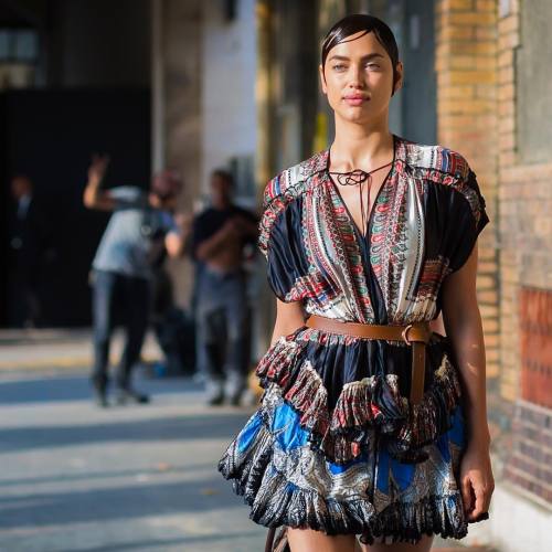 #New on #STYLEDUMONDE www.styledumonde.com with @irinashayk #IrinaShayk at #paris #fashionwee