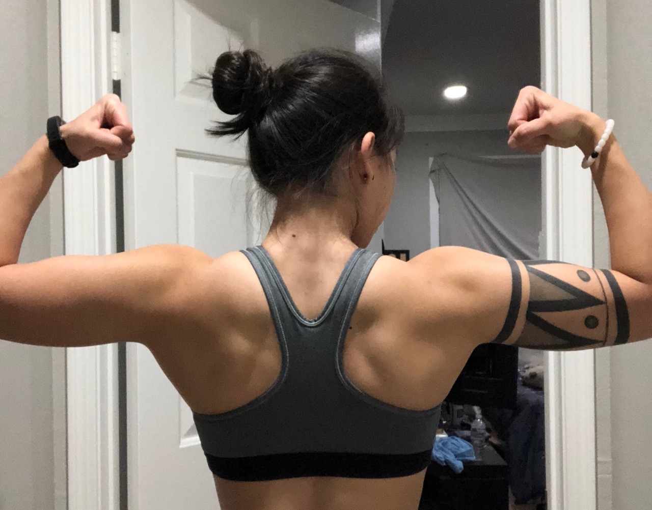 korrafitness: Flex Friday! Fuhsique! Currently in a bulking phase trying to focus