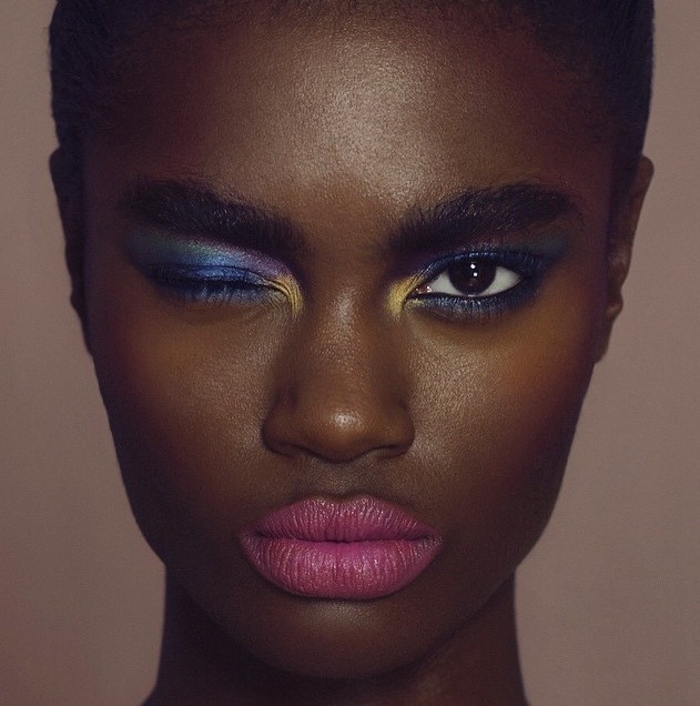 Kayla ClarkePhotography: Alex Evans Make up: Sabrina Rinaldi 