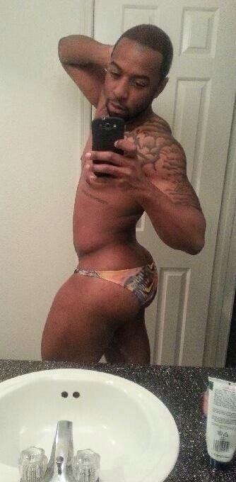 jamaicanbuddy:  Team Cakes