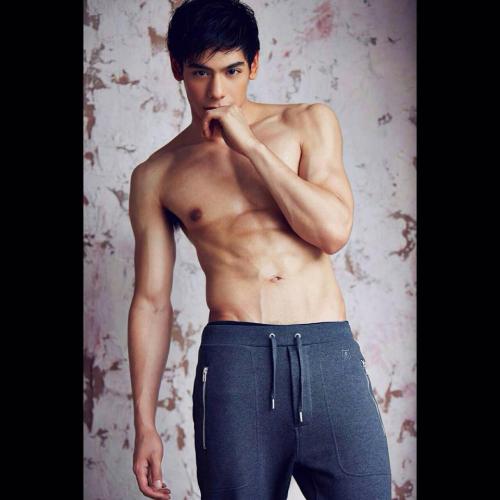 hunkxtwink:  Isn’t he a yummy? Attitude Magazine Thailand featuring boyhunk Amen Hunkxtwink - More in my archive