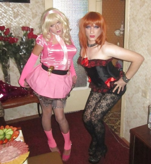 http://elisaborgia.tumblr.com/post/63266304937
