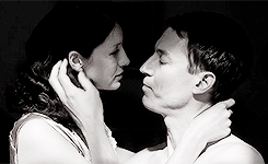 durinssons:  I am not a spy! I am plain Claire Beauchamp and nothing more! 
