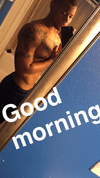 seekingdre:  Mornings on snap : seekindre