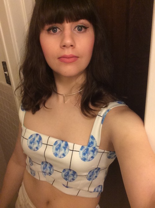 totodaisle: what do you all think of this look