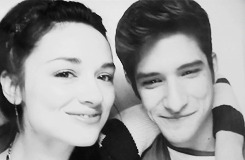 argentie-blog:  Allison: I’d rather just wake up with you. Scott: You will. High