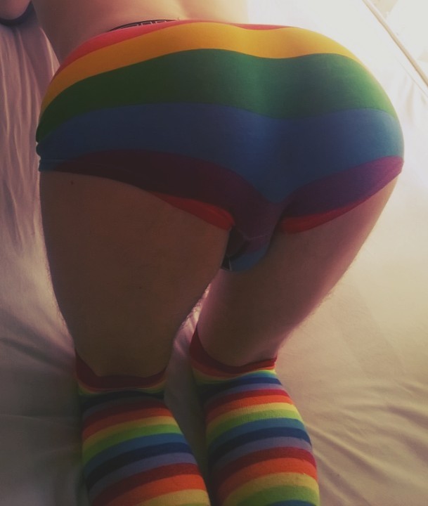 hayleypetharley:  Submitted by  welshtwink91  “Bit of a teaser of things to ‘cum’