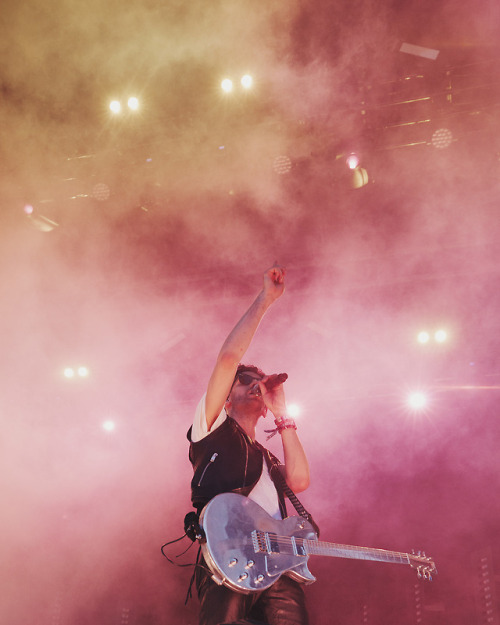 Chromeo in color at Lollapalooza 2018photography Elizabeth De La Piedra