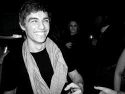 view-from-up-here:  Dave Franco is too much 