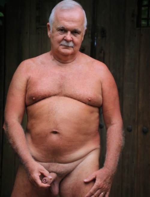 paylu: GRAND-DADDY We&rsquo;re you living and how can I meet you
