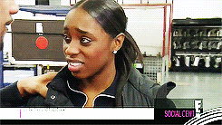mindofataurus:  luvyourselfsomeesteem:  ebonybyg:  tyraqueenbanks:  Love   he loves