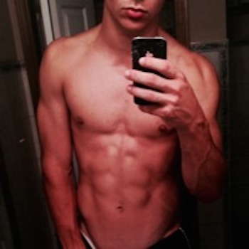 vinemales:  Very hot straight teaser  - Reblog // Please follow vinemales.tumblr.com