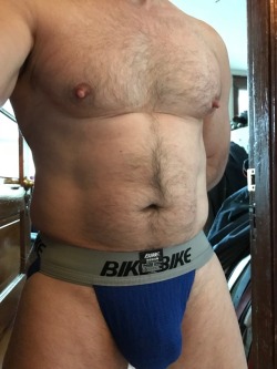 WORKOUT GEAR