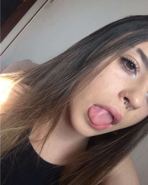 http://streetgrl.tumblr.com/post/159656818252