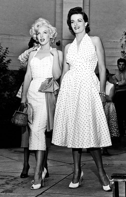 missmonroes:  Marilyn Monroe and Jane Russell