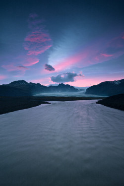 aerienette:  Glacier River, Iceland by Mark