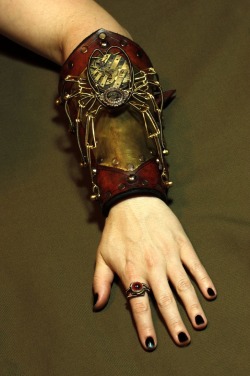 victorian-goth:  Victorian goth http://victorian-goth.tumblr.com/