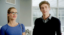 stydiaislove: “Bye Barry.”“Bye Felicity.”