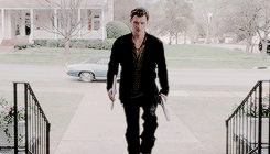 ohmyklaus:Best of the Mikaelsons on TVD - 51 / ∞