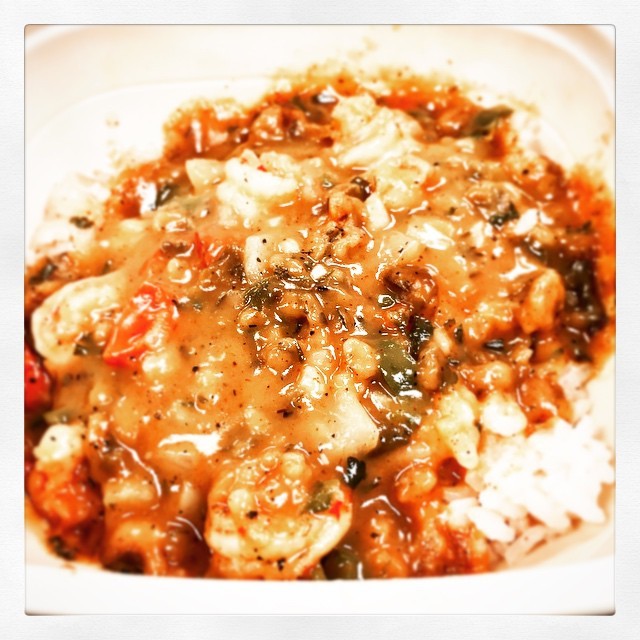 dantebacote:  #Shrimp #Gumbo #FoodPorn #Itis on deck lol 😌👌🏾 Thank you to