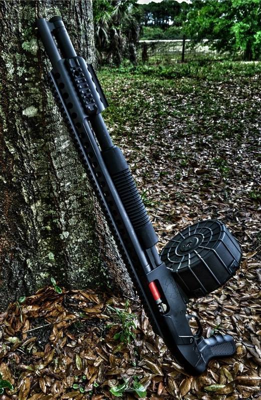 weaponslover:  Black Aces TacticalCustom pump-action shotguns that are built on magazine
